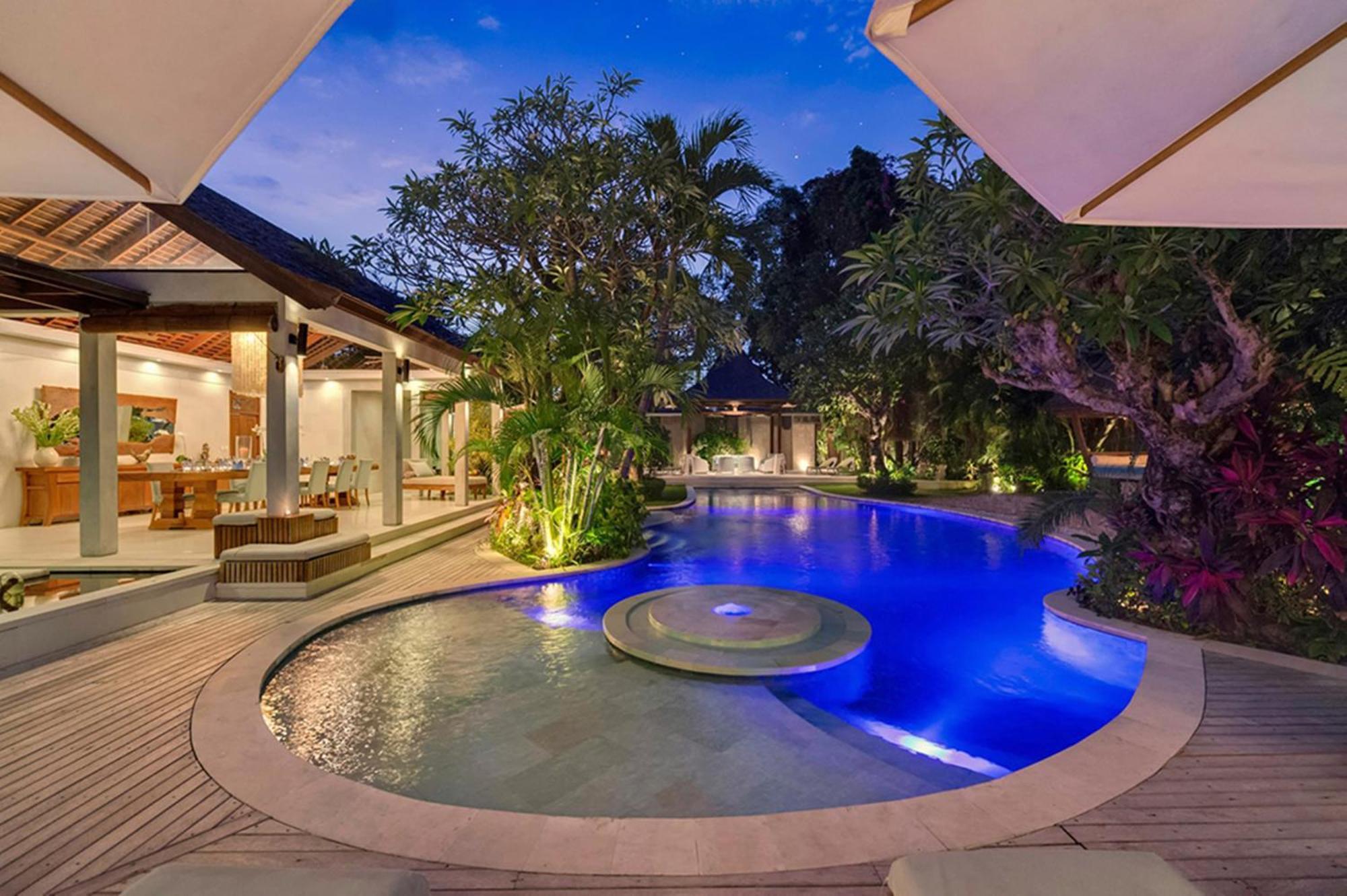 Lataliana Seminyak Vila Exterior foto