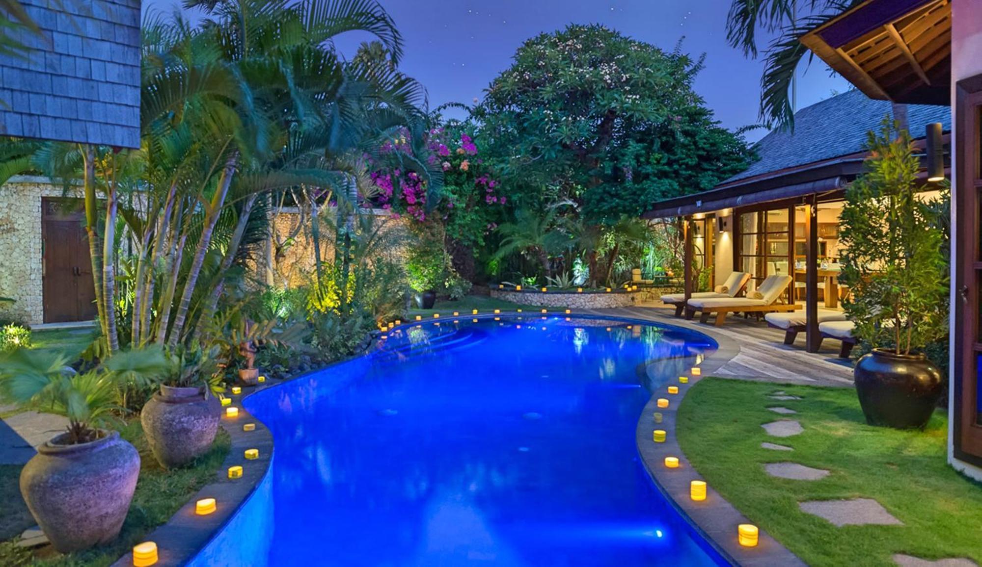 Lataliana Seminyak Vila Exterior foto