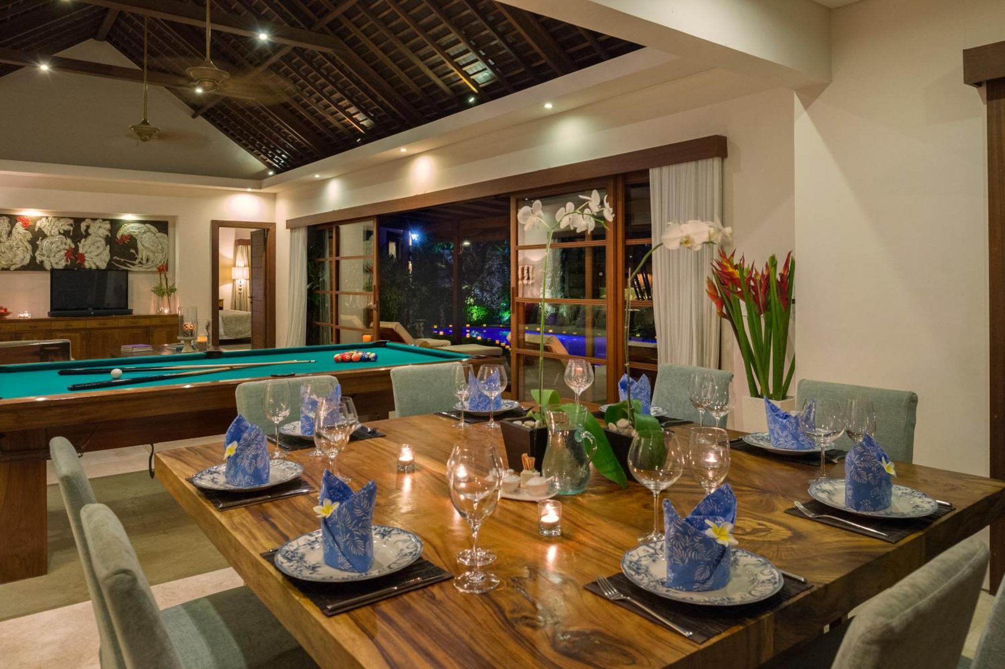 Lataliana Seminyak Vila Exterior foto