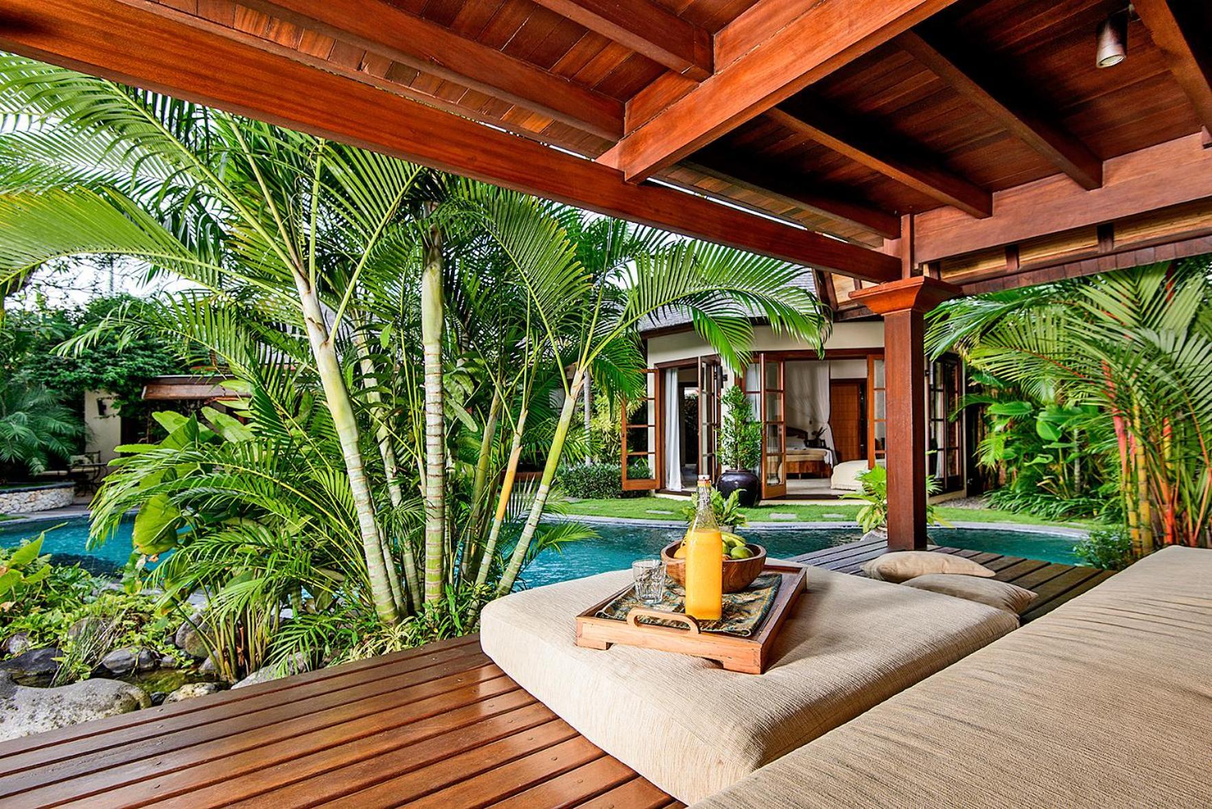 Lataliana Seminyak Vila Exterior foto
